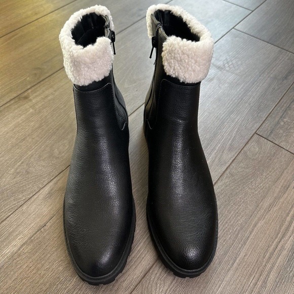 New‎ Directions Wonderly Hexley Ladies Booties Black 10M New without Box - Picture 3 of 8